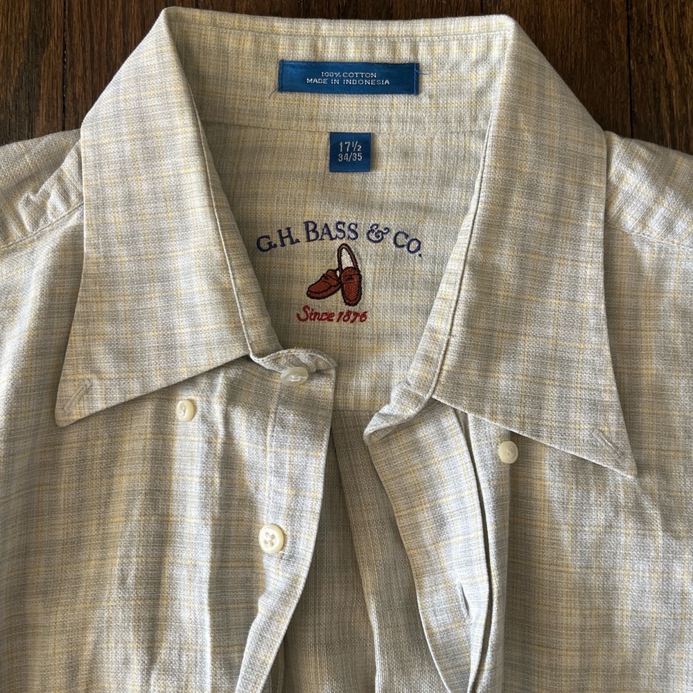 G.H. Bass & Co. Men's Light Beige Plaid Cotton Button-Up Shirt